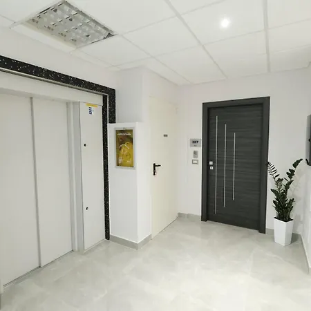 Western Grand 卡坦扎罗