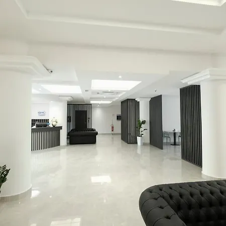 酒店 Western Grand 4*